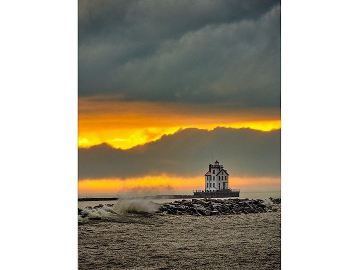 Stormy Sunset at Lorain Harbor Lighthouse | Lorain, Ohio | Lighthouse Art | Lighthouse Wall Decor | Lighthouse Photo | Lighthouse print | OH