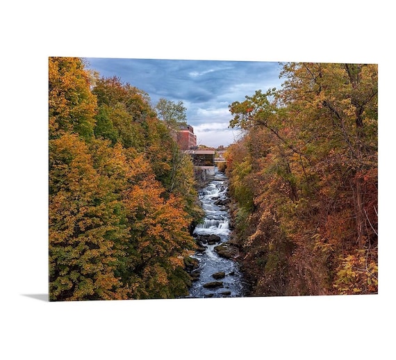 Cuyahoga Falls,  Ohio