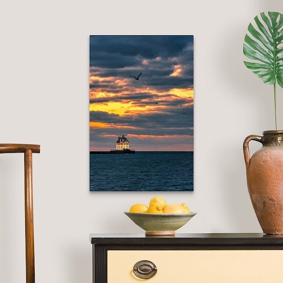 Lorain Harbor Lighthouse - Lorain, OH