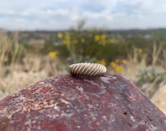 Women's Vintage Estate Sterling Silvert Modernist Ring
