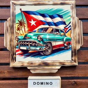 Mesa de dominó en miniatura con diseño de autos clásicos cubanos (con fichas de dominó)