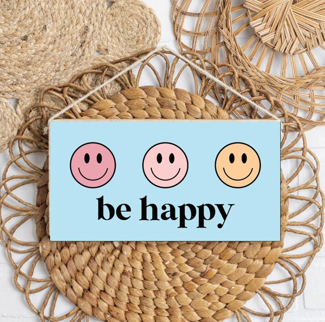 Rustic Smiley Face Handcrafted Rustic Barn Wood Smiley Twine Wall Sign | Unique Home Décor ...