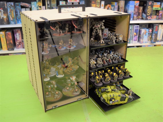 Magnetic carrying case for miniatures! : r/Warhammer40k