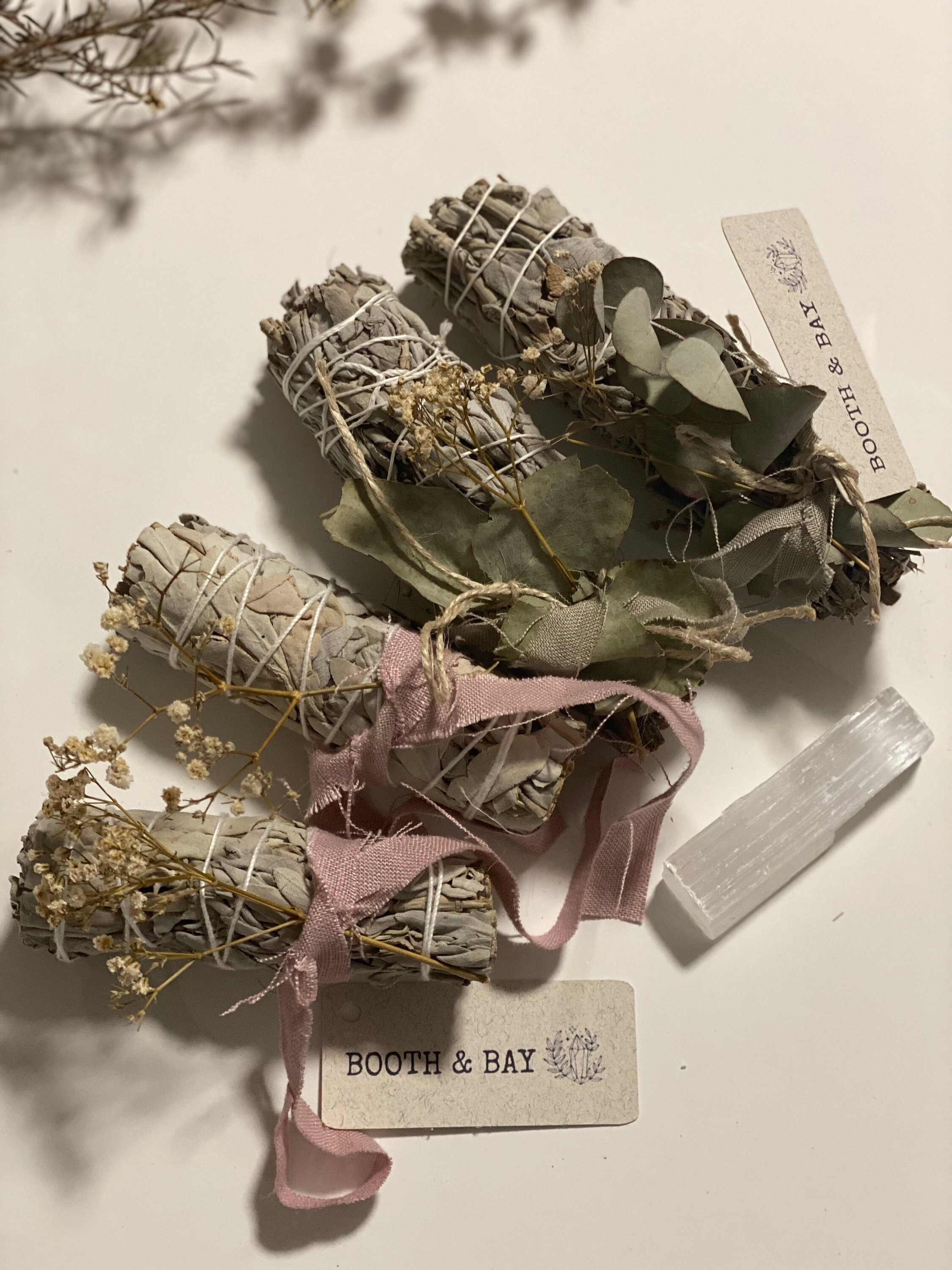 Energy Cleansing Kit ~ Sage Smudge Kit ~ Selenite Crystal ~ Cleanse & Purify The Energy In Your Home ~ Beautifully Handmade And Gift Boxed~