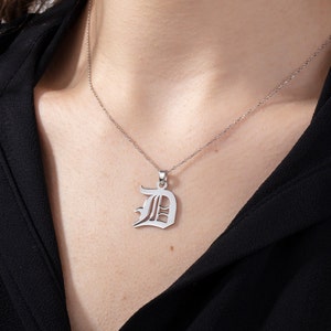 Silver Initial Necklace For Women, Personalized Gift For Mom, 14K Gold Dainty Letter Pendants, Birthday Gift For Her, Best Gift For Mothers