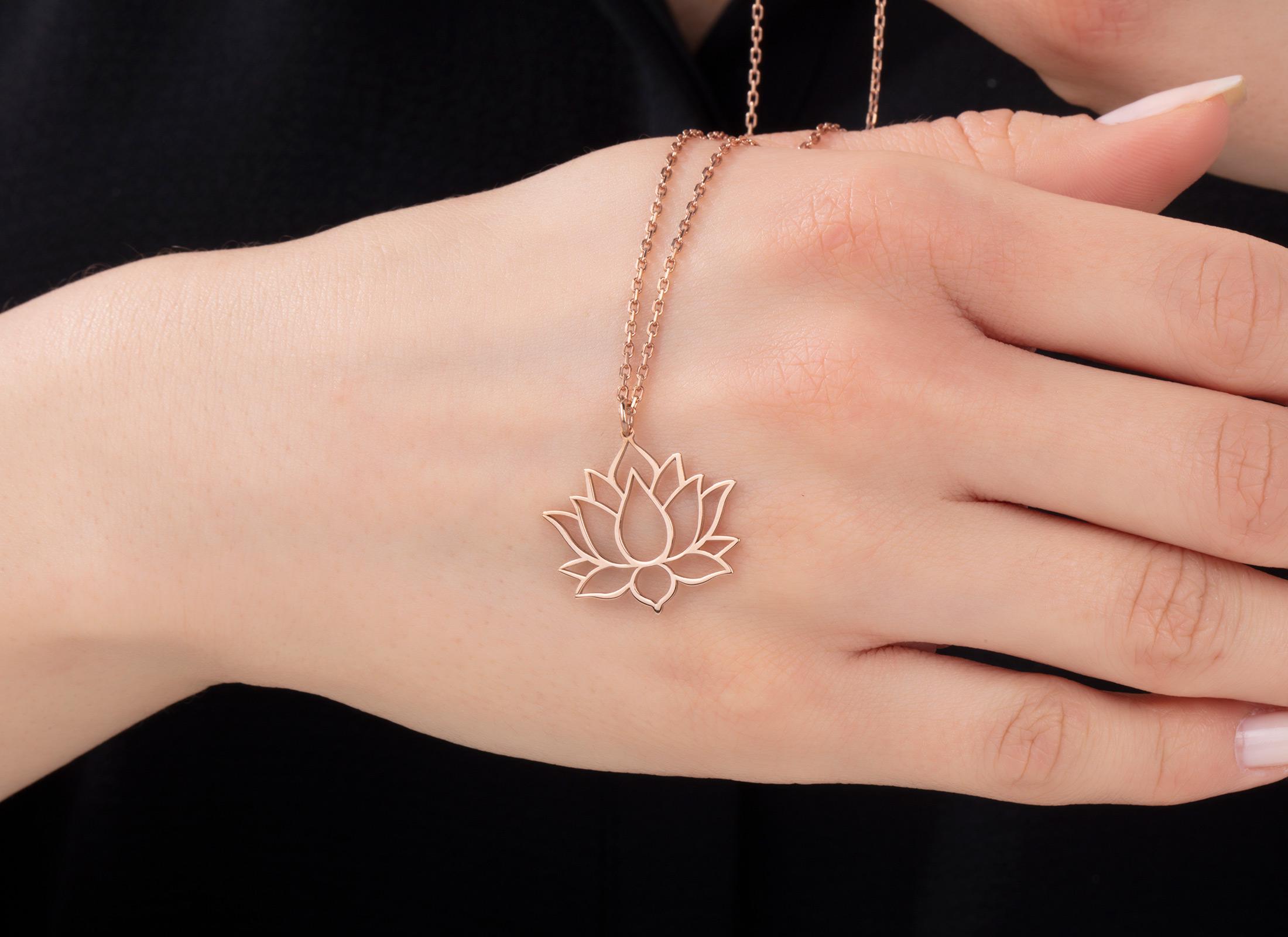 ours strong lotus ネックレス LOTUS SILVER NECKLACE GOLD – STRONG