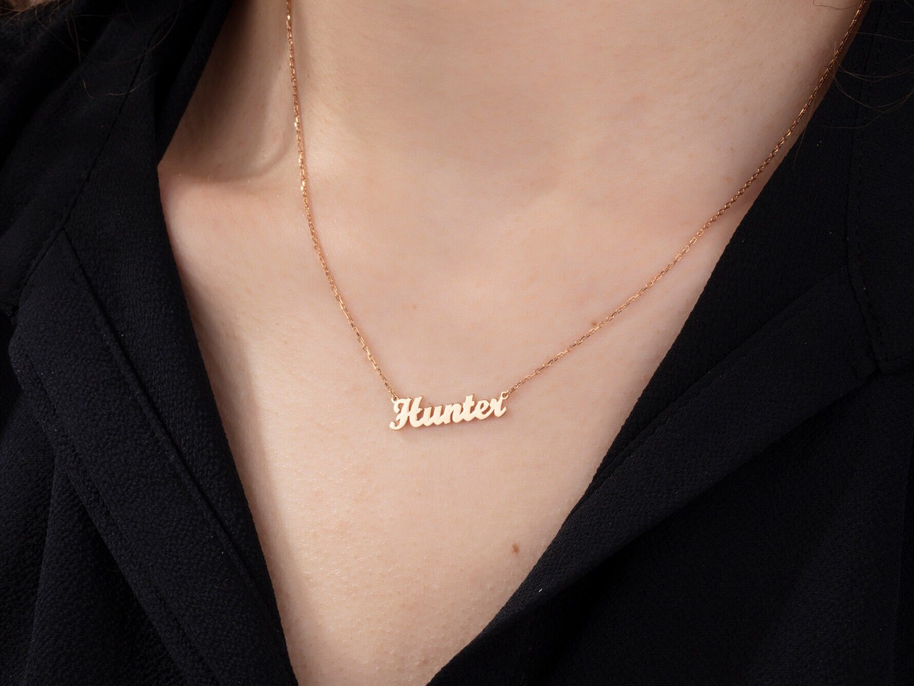 Hunter shop name necklace