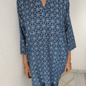 tunique en coton indigo, tenues de villégiature, vêtements d'intérieur, tunique biologique, tunique d'été, haut bohème, kurti indien, kurti en coton, tenue de bain, image 10