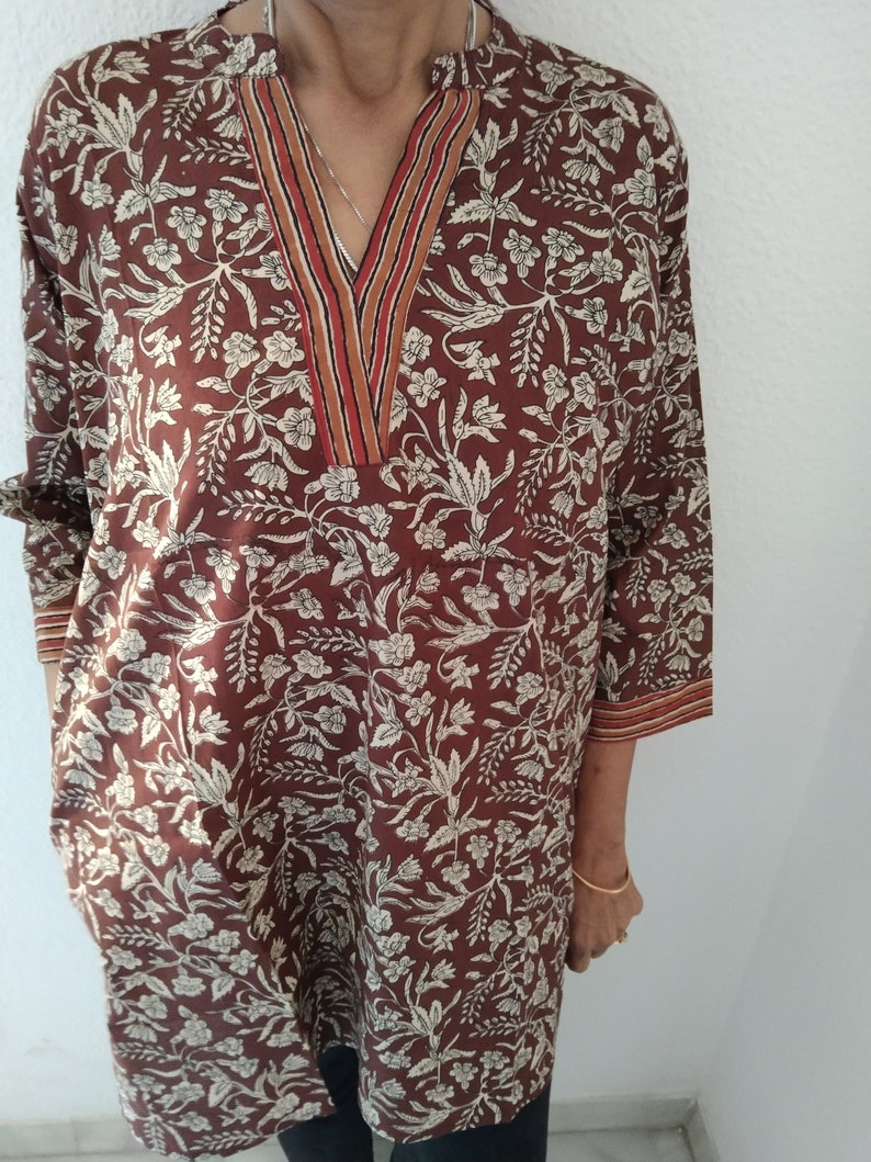 tunica di cotone, kurti indiano, kurti di cotone, regali per lei, abbigliamento da resort, loungewear, tunica estiva, top boho, regalo per la festa della mamma, regalo postpartum per mamma, boho immagine 1