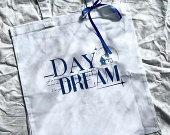 Daydream tote bag
