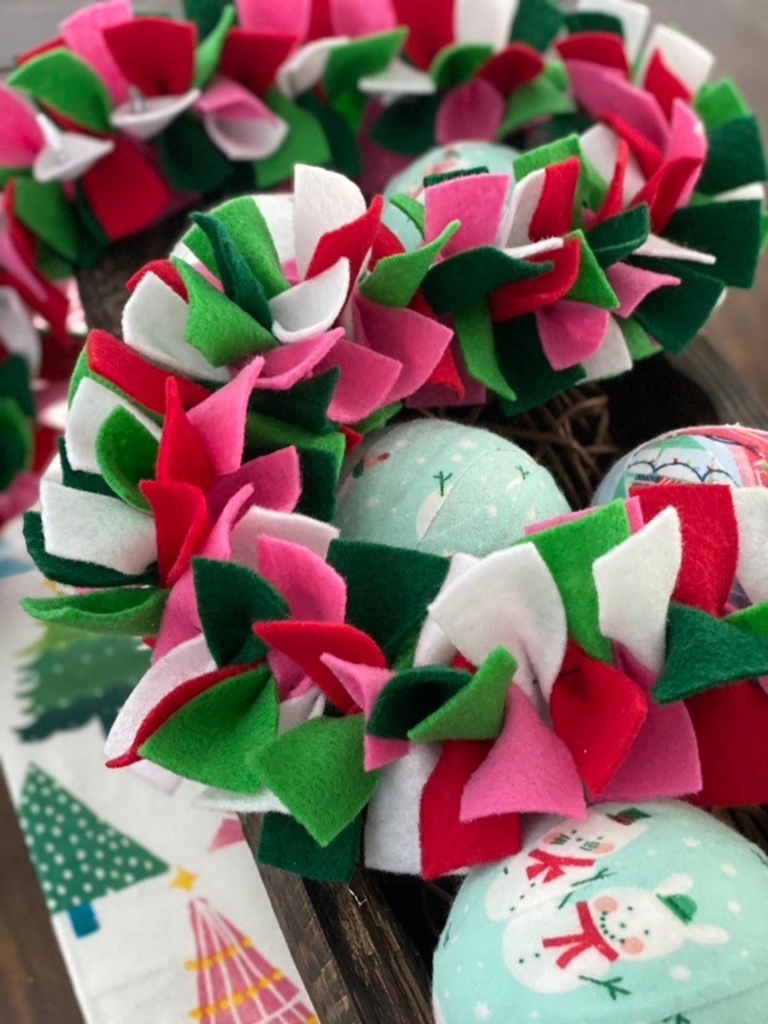 Merry & Bright Christmas Felt Garland green Red White Etsy