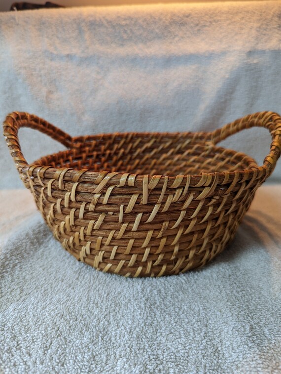 8 Round Wooden Basket With Handles Etsy