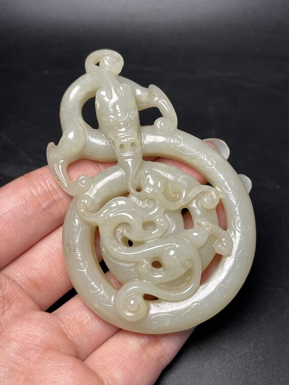 401192 Hetian jade hand-carved auspicious dragon … - image 9