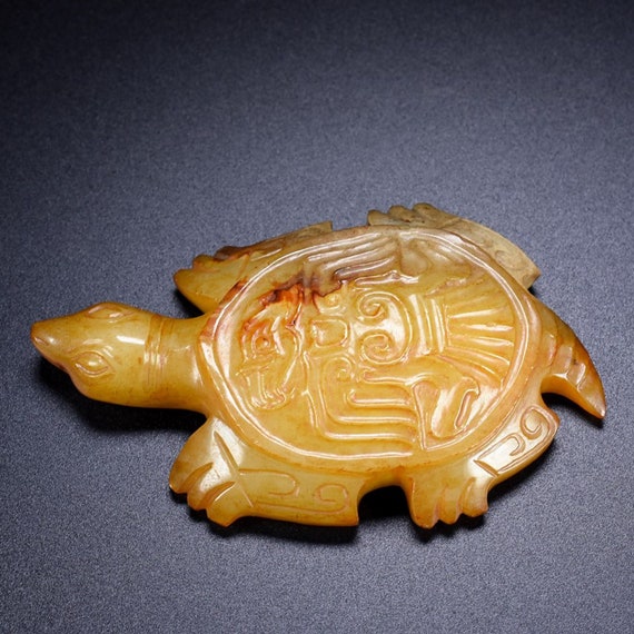 43250 Hetian jade hand-carved turtle pendant - image 1