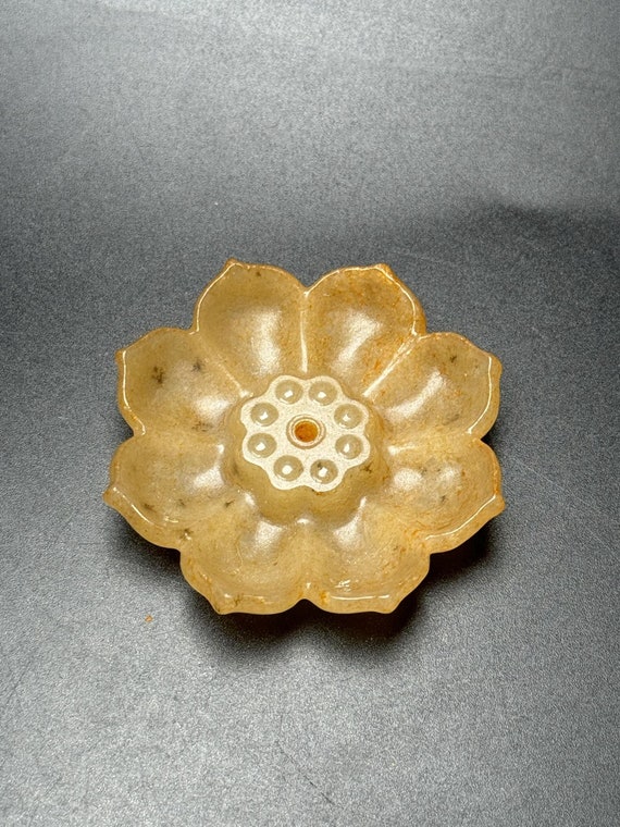 4315 Hetian jade hand-carved lotus pendant