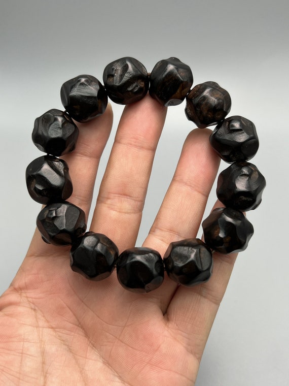 45380 Old chenxiang wood beads bracelet