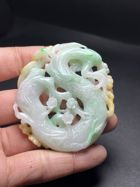 43341 Natural jadeite hand-carved with magpie and… - image 9