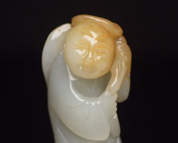 40159 Hetian jade hand-carved children pendant - image 5