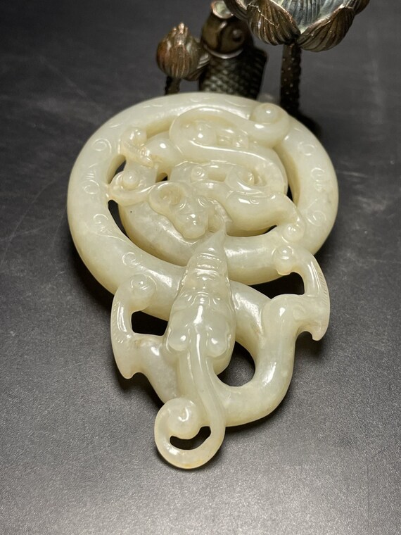 401192 Hetian jade hand-carved auspicious dragon … - image 7