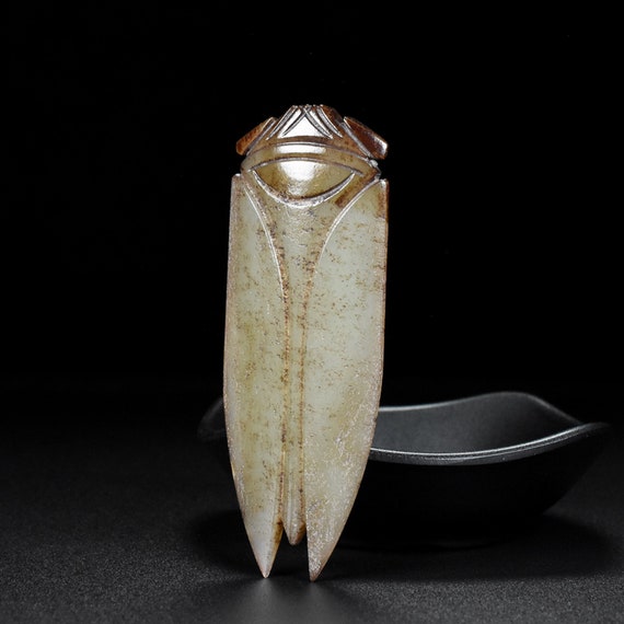 44181 Hetian jade hand-carved cicada pendant - image 4