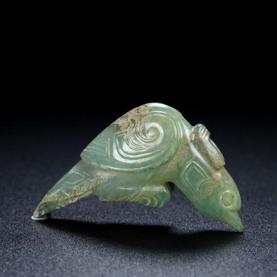 44295 Hetian jade hand-carved bird pendant - image 3