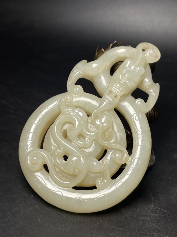 401192 Hetian jade hand-carved auspicious dragon … - image 3