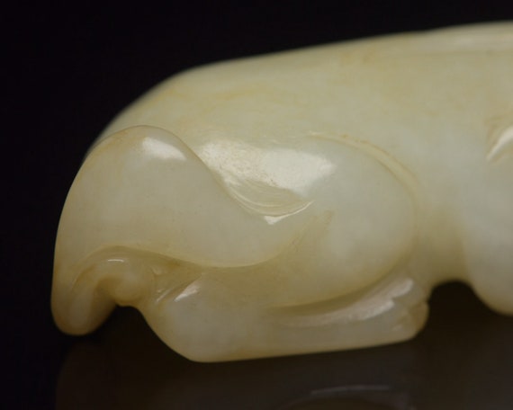 43314 Hetian jade hand-carved PI xiu pendant - image 8