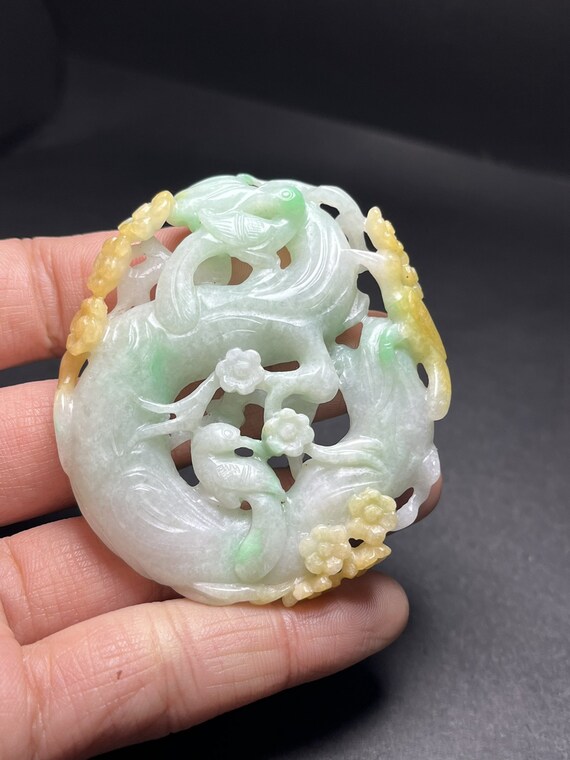 43341 Natural jadeite hand-carved with magpie and… - image 8