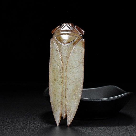 44181 Hetian jade hand-carved cicada pendant - image 1