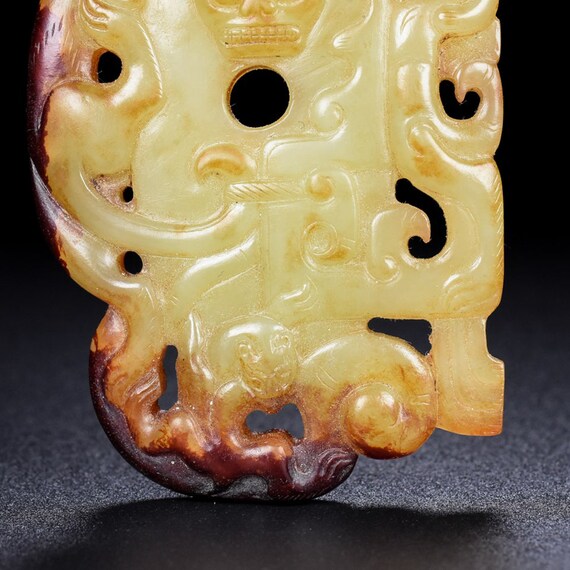4207 Ancient Chinese Hetian jade dragon pendant - image 2