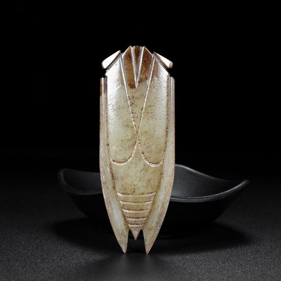 44181 Hetian jade hand-carved cicada pendant - image 3