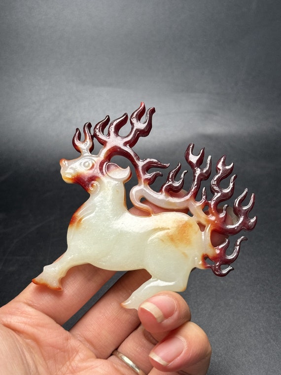 4221 Hetian jade hand-carved deer pendant - image 8