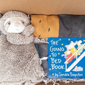 Baby Boy Gift Box: Bodysuits, Security Blanket & Board Book