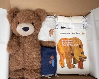 Baby boy gift box, baby boy shower gift, Book, Bodysuits, newborn baby gift, baby gift basket, baby Bear gift basket