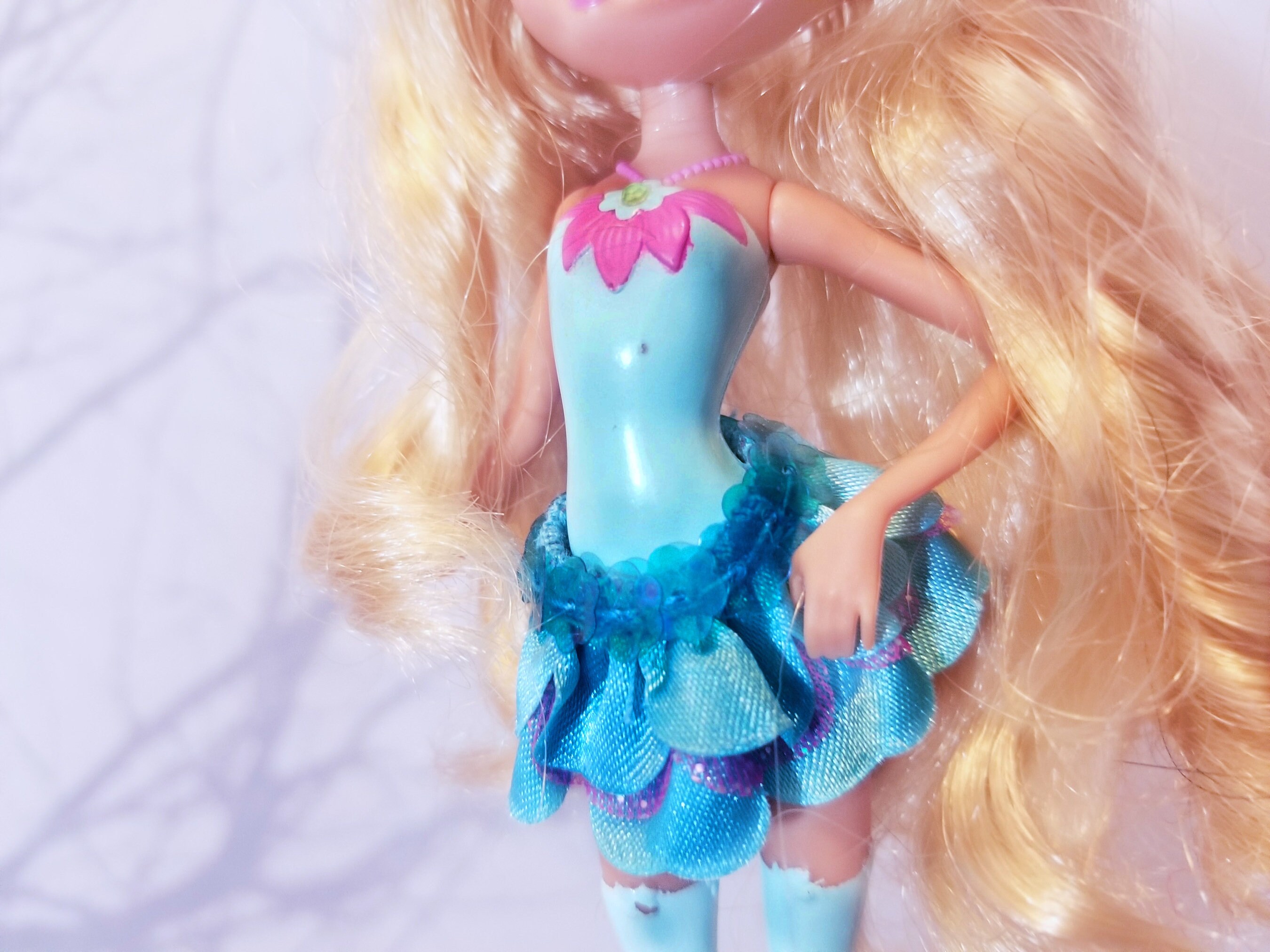 Barbie pulgarcita 2025 muñeca