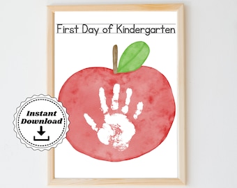 First Day of Kindergarten Handprint Art Printable | First Day of School Handprint | DIY Art | School Craft