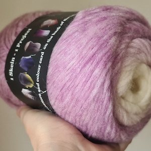 wool yarn,natural yarn,knitting,crochet yarn,delicate yarn,soft yarn,yarn for clothes, warm yarn,Gala, 200gr yarn,delicate yarn,shawl yarn