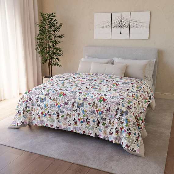 Disney Parks Inspired Throw blanket, Fleece Bed Cover, Cozy Bedspread, Children's Bedroom Decor, Warm, baby gift