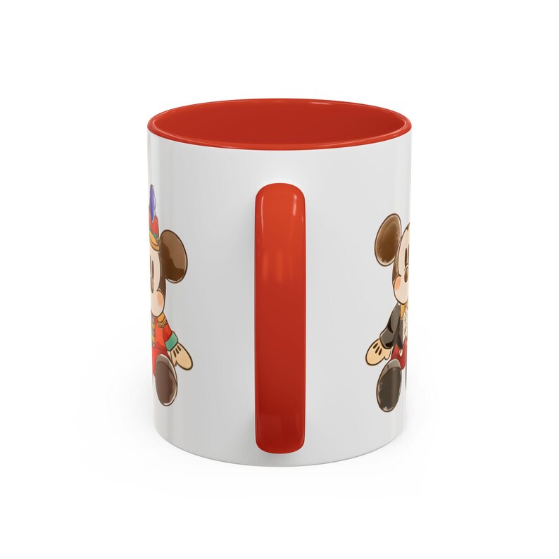 Taza de café con detalles de Mickey Mouse a través de los tiempos / Opción de nombre personalizado imagen 5