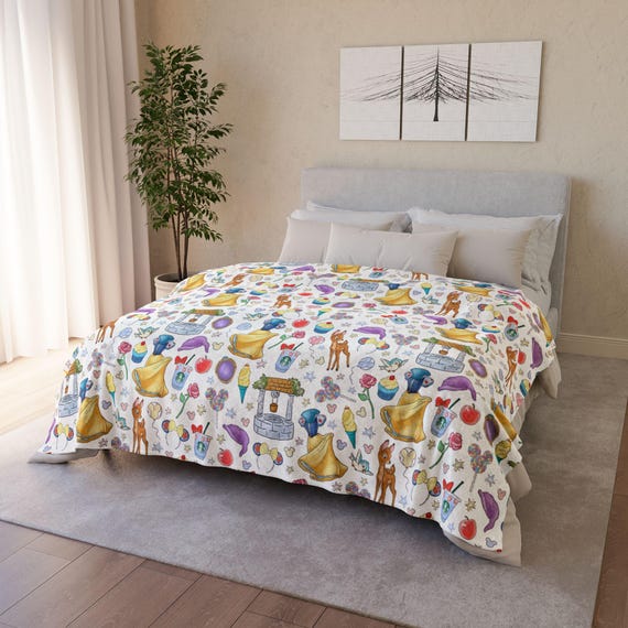 Disney Snow White and Parks Inspired Throw blanket, Fleece Bed Cover, Cozy Bedspread, Children's Bedroom Decor, Warm, baby gift