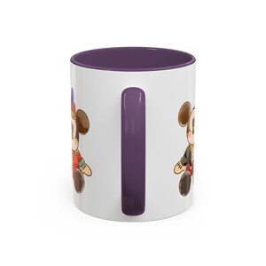 Taza de café con detalles de Mickey Mouse a través de los tiempos / Opción de nombre personalizado imagen 19