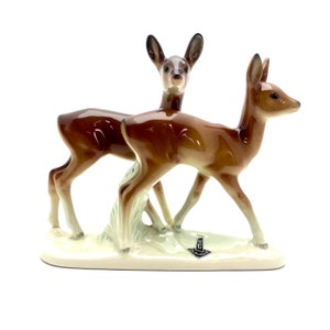 Two deer figurines in vintage Cortendorf porcelain or ceramic from the 1950s vintage country style