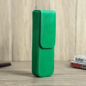 Personalized Fountain Pen Case, 2 slots Leather Pen Holder, Travel Pen Box, Pen Case Organizer, Luxury Pen Display, Handmade Gift For Men Green
