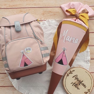 Schultüte "Adventure" für Mädchen passend zum lässig Schulranzen in rosa mit Tipi