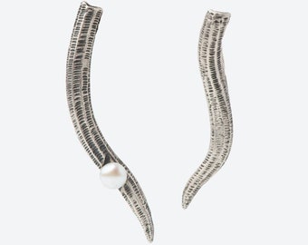 Handmade silver earrings, Oxidized silver earrings, Silver earrings with pearl, Dissimilar earrings, Unique earrings, Statement earrings