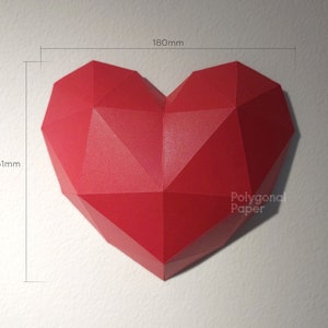 Corazón: Archivo PDF descargable digital para hacer modelos a partir de papel en la técnica Papercraft. Archivo SVG para cricut y silueta incluido. imagen 3