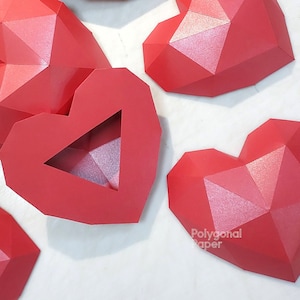 Corazón: Archivo PDF descargable digital para hacer modelos a partir de papel en la técnica Papercraft. Archivo SVG para cricut y silueta incluido. imagen 2