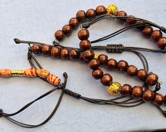 Handmade Wooden Bead Bracelet – Adjustable Natural Beaded Bracelet for Men and Women