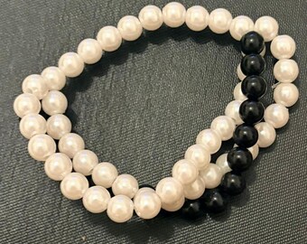 Black and White Pearl Bracelet Set for Women | Elegant Beaded Jewelry Gift