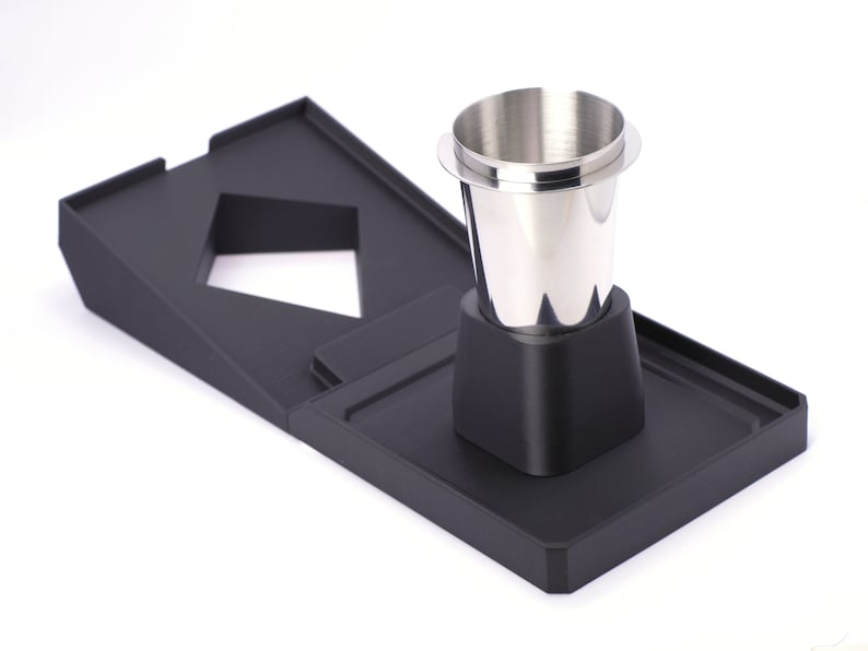 Eureka Mignon Set mit geneigtem Standfuss Magnetische Frontablage Dosiertasse und Ständer Low Retention Kit Weniger Kaffeerückstände Bild 6